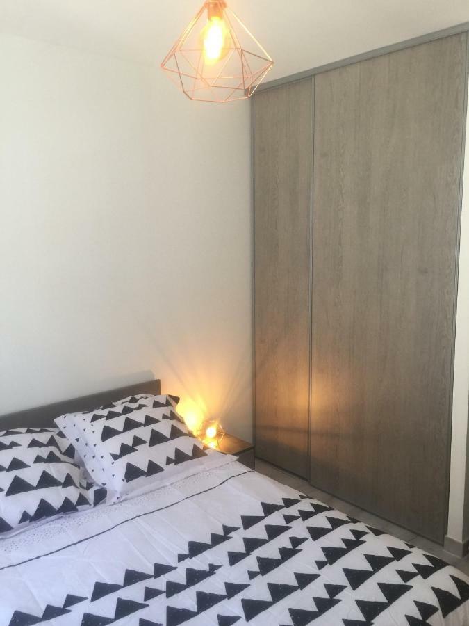 Appartement L'Islois LʼIsle-sur-la-Sorgue Extérieur photo